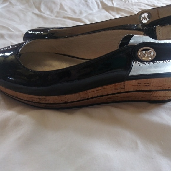 Michael Kors Shoes - NWOT Michael Kors Slingbacks